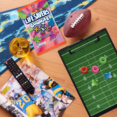 LIFE SAVERS X's & O's Gummies Bag, 7 oz